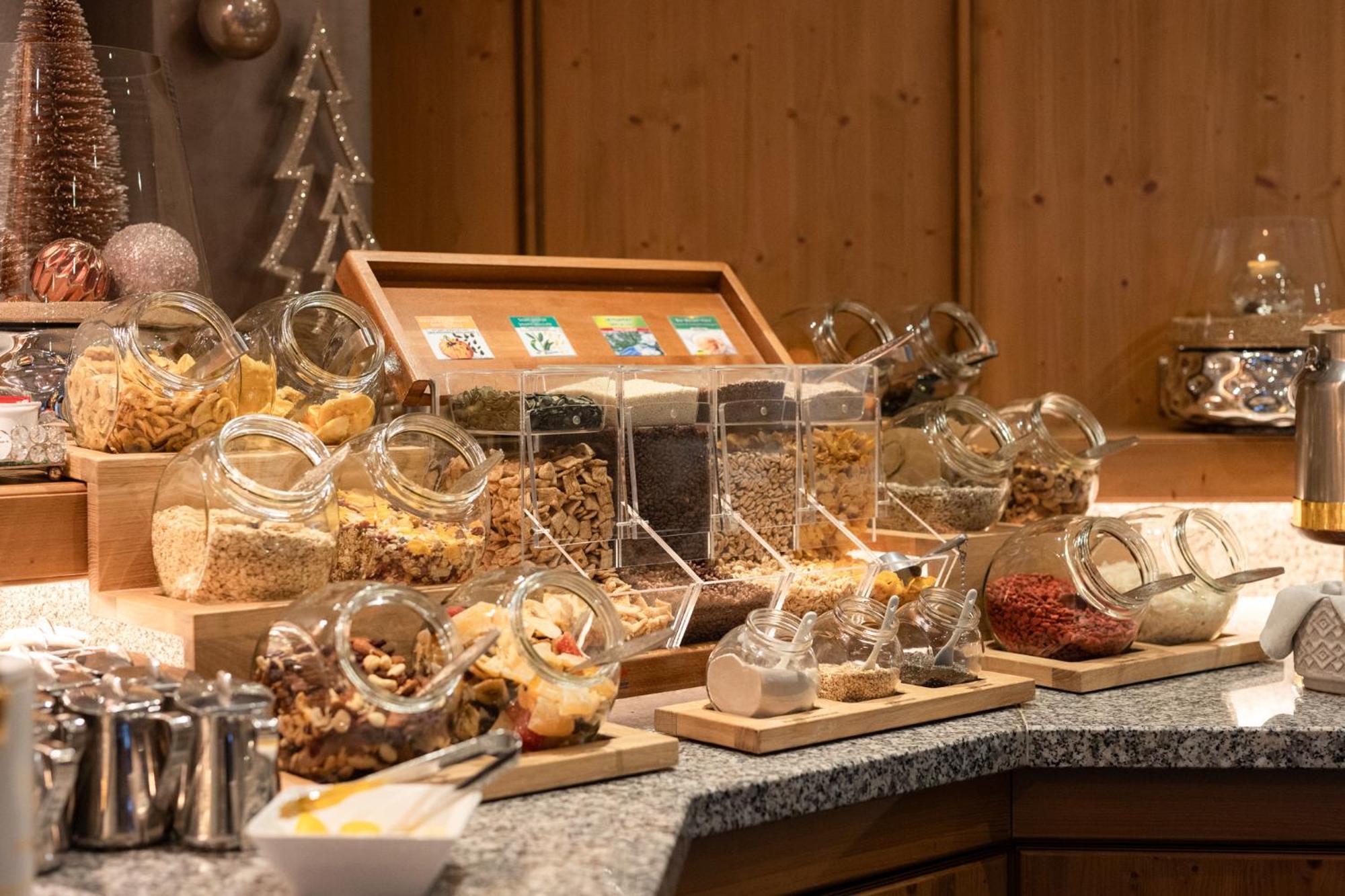 Hotel Garni Angela Ischgl Dış mekan fotoğraf
